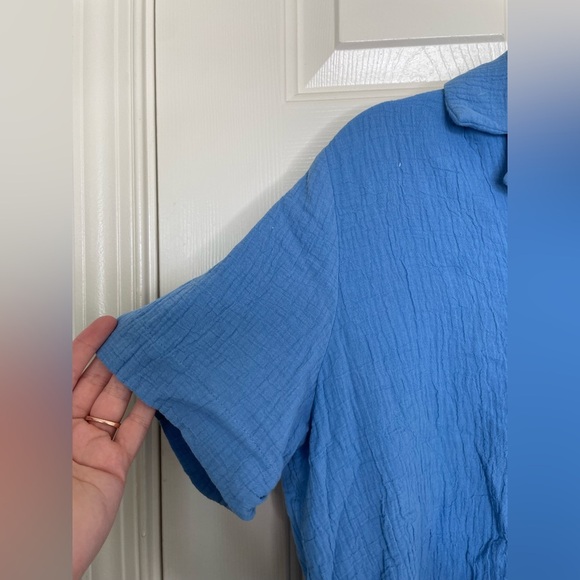 FRNCH PARIS blue crinkle textured button up collard crop top | M - Picture 4 of 11